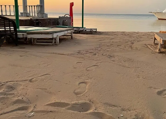 Al Mashrabiya 2 Bed Otel 4*
